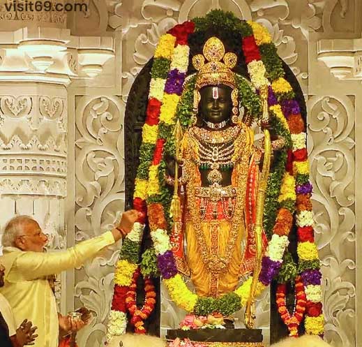 Ram Temple Idol Narendra modi praying